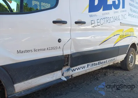 2019 Ford Transit-250 z USA, uszkodzony, nr VIN 1FTYR2DM4KKB53313